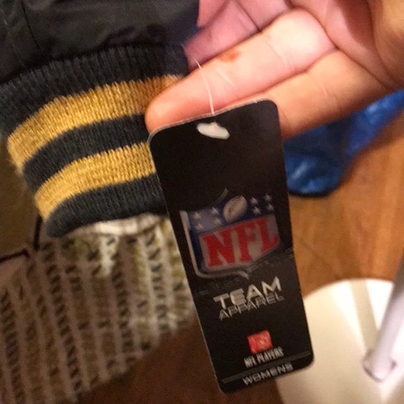 Jacket - Picture 5 of 8